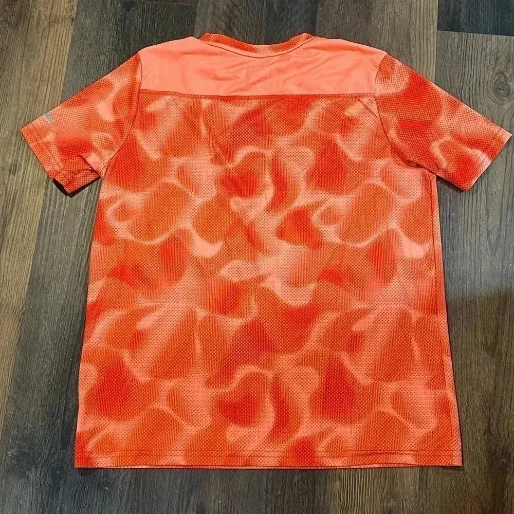 Athletic Works boys XXL (18) tee, 100% poly quick dry, EUC